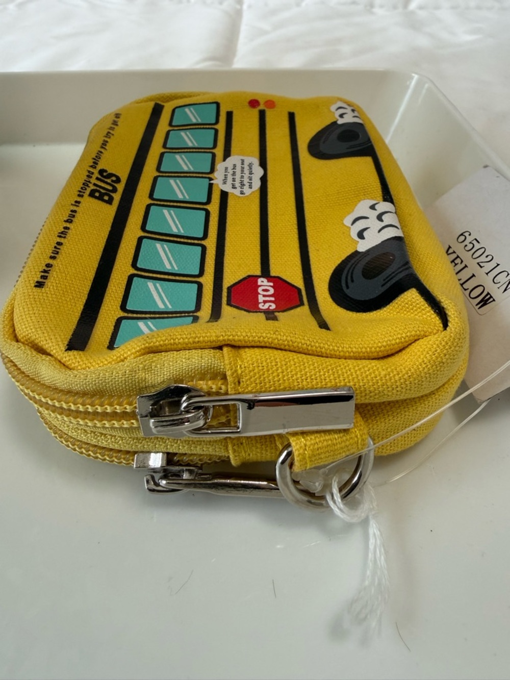 NWT- Yellow School Bus Kids Coin  zip Pouch . Novelty pouch. - Picture 8 of 8